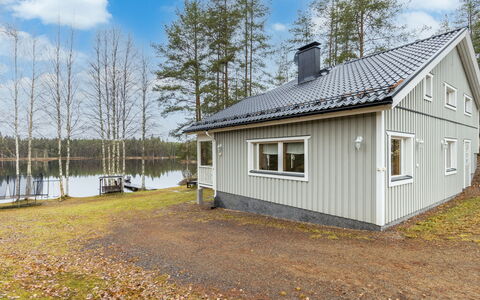 Villa Hyppykallio: Boot, Blauw, Watercraft, Boten En Varen - Materialen En Benodigdheden, Haven, Waterweg, Haven, Jachthaven, Naval Architecture, Kanaal