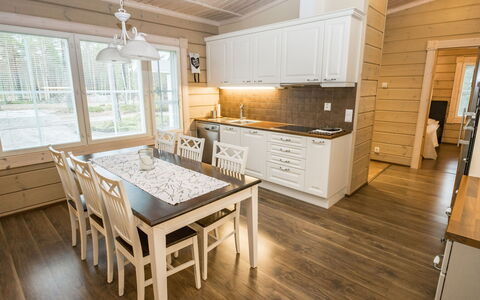 Villa Wilhelmiina: Hout, Verblijf, Huis, Huis, Deur, Hardwood, Garden Gebouwen, Beits, Blokhut, Plank