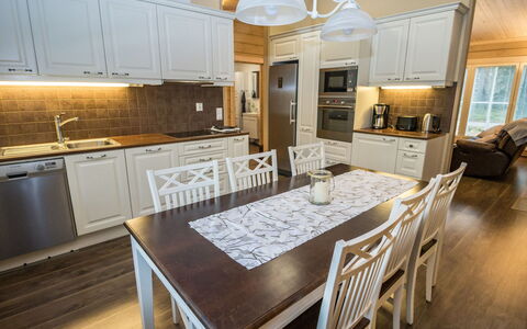 Villa Wilhelmiina: Hout, Verblijf, Huis, Huis, Deur, Hardwood, Garden Gebouwen, Beits, Blokhut, Plank
