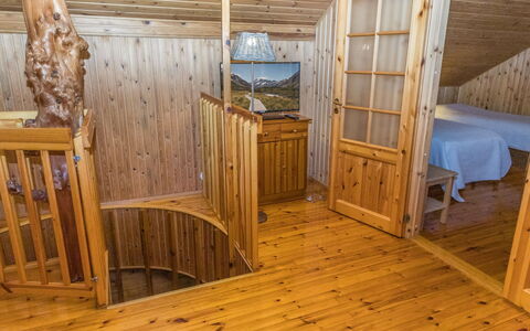 Villa Huvikalliola: Boot, Blauw, Watercraft, Boten En Varen - Materialen En Benodigdheden, Haven, Waterweg, Haven, Jachthaven, Naval Architecture, Kanaal