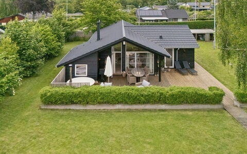Galatia - 1.4Km from the Sea: Plafond, Flooring, Interieur Ontwerp, Verdieping, Samengesteld Materiaal, Meubilair, Toevlucht, Hotel, Ontwerp, Daylighting