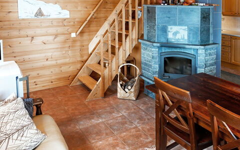 Luongasloma 3: Meubilair, Hout, Flooring, Interieur Ontwerp, Kamer, Verdieping, Huis, Houten Vloer, Woonkamer, Hardwood