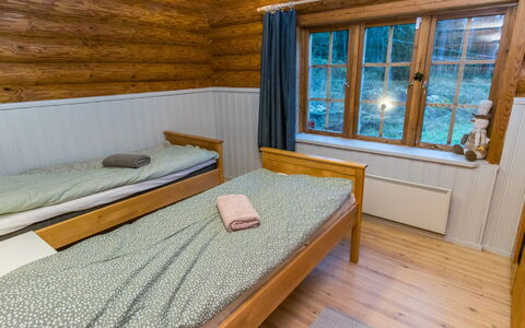 Hännänpää: Hout, Flooring, Verdieping, Meubilair, Houten Vloer, Interieur Ontwerp, Stapelbed, Kamer, Beits, Hardwood