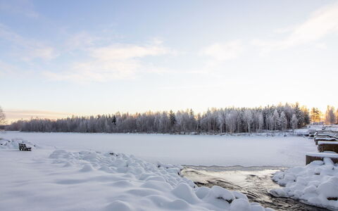 Villa Koski: Lucht, Blauw, Winter, Sneeuw, Natuurlijke Omgeving, Natuurlijk Landschap, Horizon, Landschap, Freezing, Wolk