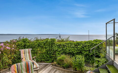 Tofan - 75M from the Sea: Blauw, Verblijf, Huis, Huis, Boerderij, Landgoed, Siding