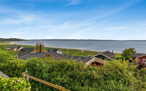 Tofan - 75M from the Sea: Blauw, Woongebied, Kust, Zee, Huis, Dak, Kust En Oceanic Landvormen, Huis, Landschap, Oceaan