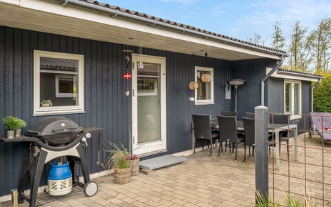 Sampsa - 350M from the Sea: Huis, Huis, Deur, Dak, Verblijf, Landgoed, Tuin, Schaduw, Siding, Werf