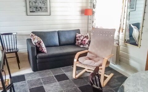 Kulta-Käkönen 6 by Bomba: Meubilair, Flooring, Hout, Verdieping, Interieur Ontwerp, Textiel, Kamer, Woonkamer, Bankstel, Stoel