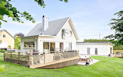 Villa Anja