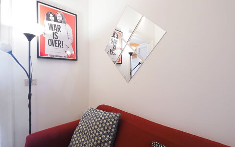 Suite Meda: Muur, Interieur Ontwerp, Fotolijst, Kamer, Verf, Moderne Kunst, Woonkamer, Ontwerp, Lamp