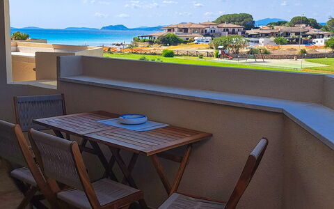 Smeralda Apartment: Appartement, Balkon, Schaduw, Beits, Buitenmeubels