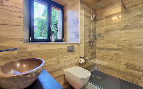 Nendaz 288: Flooring, Loodgieterswerkinrichting, Badkamer, Interieur Ontwerp, Hout, Verdieping, Wastafel, Wastafel In De Badkamer, Kraan, Loodgieter