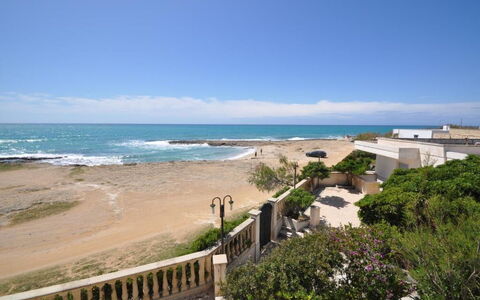 Appartamento Calanca, Marina di Mancaversa: Blauw, Zwemwater, Kust, Strand, Horizon, Zee, Kust En Oceanic Landvormen, Kust, Oceaan, Zand