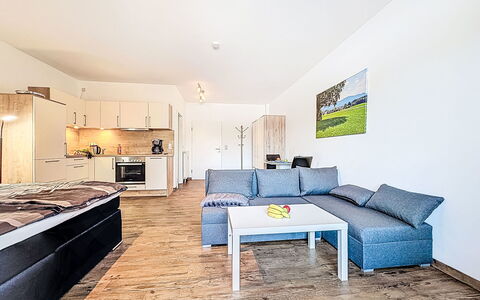 Lechbruck am See 110: Meubilair, Hout, Appartement, Interieur Ontwerp, Huis, Kamer, Bankstel, Woonkamer, Hardwood