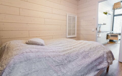 Soutaja Lodge: Flooring, Hout, Verdieping, Houten Vloer, Slaapkamer, Interieur Ontwerp, Plafond, Bed, Kamer, Hardwood