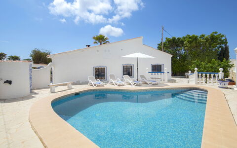Irene: Woongebied, Appartement, Condominium, Toevlucht, Landgoed, Landscaping, Park, Hotel, Villa, Badplaats