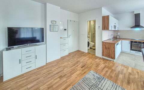 Marija: Interieur Ontwerp, Flooring, Verdieping, Kamer, Appartement, Plafond, Houten Vloer, Hardwood, Beits, Cabinetry