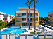 Residence Villarosa Pool and Beach