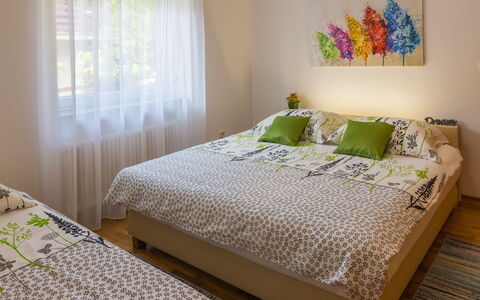 Holyday Home Midas: Bed, Bedding, Meubilair, Interieur Ontwerp, Slaapkamer, Laken, Linens, Kamer, Verdieping, Textiel