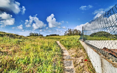 Les Cariatides 6: Blauw, Groen, Gras, Wolk, Vegetation, Grasland, Natuurlijk Landschap, Ecoregio, Landschap, Cumulus