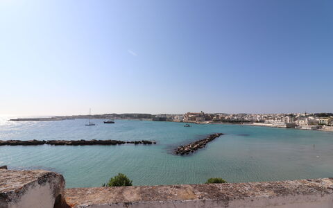 Giulia: Lucht, Watervoorraden, Blauw, Water, Zwemwater, Waterweg, Zee, Horizon, Kust, Kust En Oceanic Landvormen