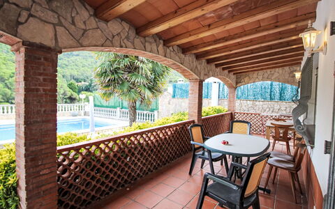 Roca Mas Mato: Veranda, Zwembad, Balkon, Toevlucht, Beits, Steen, Hacienda, Kamerplant, Eco Hotel, Schaduw