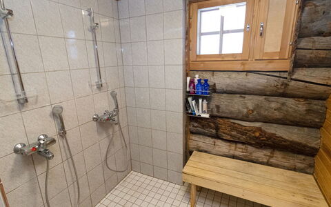 Janttara: Hout, Flooring, Verdieping, Loodgieterswerkinrichting, Loodgieter, Beits, Kamer, Hardwood, Plank, Badkamer