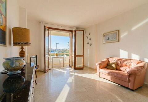 Stella Marina: Flooring, Verdieping, Interieur Ontwerp, Appartement, Kamer, Plafond, Woonkamer, Houten Vloer, Beits