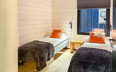 Saanan Taika: Interieur Ontwerp, Hout, Flooring, Verdieping, Plafond, Kamer, Verlichting, Meubilair, Slaapkamer, Bed