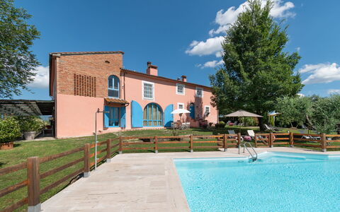 Agriturismo le Due Querce: Landgoed, Buitenmeubels, Hacienda, Villa, Boerderij, Werf, Schaduw, Backyard, Landscaping, Zwembad