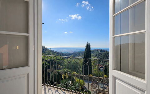 Villa Il Torrazzo, Vista Mare, Massarosa: Zonlicht, Balkon, Leuning, Baluster, Hek