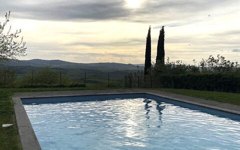 Podere i Prati: Zwembad