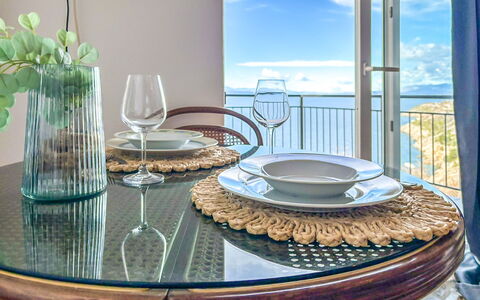 Sea&Mount: Meubilair, Tafel, Tableware, Interieur Ontwerp, Serveware, Eetkamer, Glas, Dishware, Keuken En Eettafel, Bord