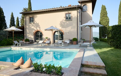 Villa Il Colto: Zwembad, Huis, Landgoed, Tuin, Villa, Landscaping, Binnenplaats, Herenhuis, Buitenmeubels, Hacienda