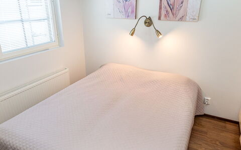 Point Vale 2 As 2: Bed, Meubilair, Slaapkamer, Verdieping, Interieur Ontwerp, Bedding, Laken, Linens, Hout, Flooring