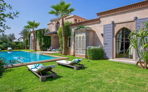 Villa Orange Trees: Zwembad, Toevlucht, Landgoed, Thermae, Herenhuis, Hacienda, Waterpartij, Tuin, Binnenplaats, Villa