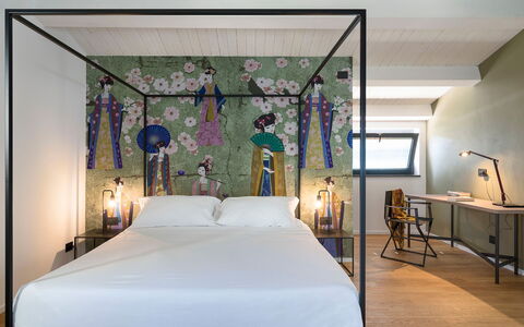 Villa Cloris: Interieur Ontwerp, Slaapkamer, Flooring, Meubilair, Verdieping, Plafond, Verlichting, Bed, Lichte Inrichting, Bed Frame
