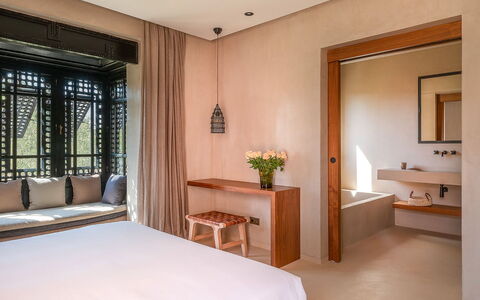 Dar Sun: Interieur Ontwerp, Beits, Ontwerp, Toevlucht, Bed, Hardwood, Hotel, Slaapkamer