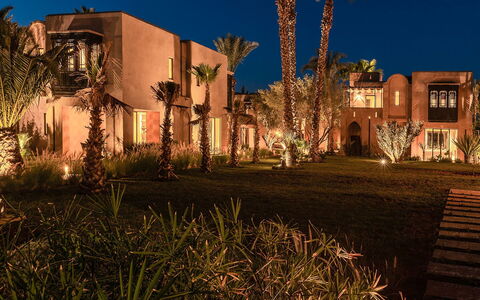 Dar Sun: Toevlucht, Hacienda, Landscaping, Landgoed, Tuin, Landschap Verlichting, Eco Hotel, Zwembad, Villa