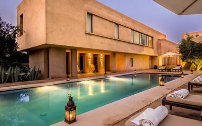 Villa Noria: Zwembad, Architectuur, Woongebied, Huis, Landgoed, Toevlucht, Reflectie, Villa, Eco Hotel, Reflecting Pool