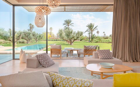 Villa Amrabat: Meubilair, Interieur Ontwerp, Flooring, Verdieping, Huis, Woonkamer, Plafond, Toevlucht, Bankstel, Stoel