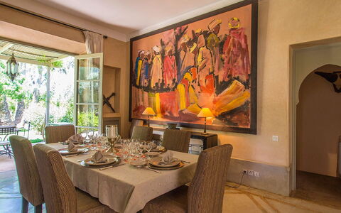 Villa Hasna: Meubilair, Interieur Ontwerp, Muur, Stoel, Tafel, Plafond, Keuken En Eettafel, Eetkamer, Verlichting, Kamer