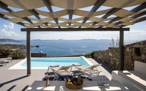 Villa Apollonia: Zwembad, Kust En Oceanic Landvormen, Toevlucht, Zee, Kust, Schaduw, Eco Hotel, Oceaan, Villa, Buitenmeubels
