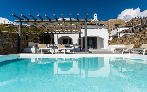 Villa Apollonia: Zwembad, Toevlucht, Landgoed, Villa, Schaduw, Eco Hotel, Ontwerp, Hotel, Binnenplaats, Badplaats