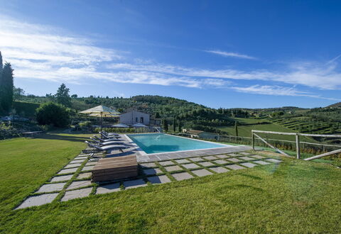 Villa Serena: Zwembad, Cumulus, Buitenmeubels