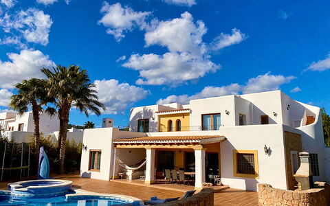 Dream House: Zwembad, Woongebied, Toevlucht, Huis, Landgoed, Villa, Eco Hotel, Hacienda, Buitenmeubels