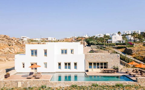 Villa Wolf: Landgoed, Appartement, Villa, Zwembad, Badplaats