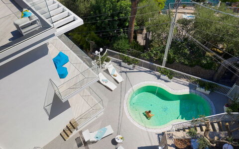 Villa del Cantone: Zwembad, Toevlucht, Buitenmeubels, Samengesteld Materiaal, Eco Hotel, Landgoed, Vrije Tijd, Schaduw, Villa, Thermae
