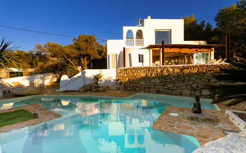Sa Galera Villa: Zwembad, Toevlucht, Landgoed, Eco Hotel, Villa, Schaduw, Hacienda, Landscaping, Backyard