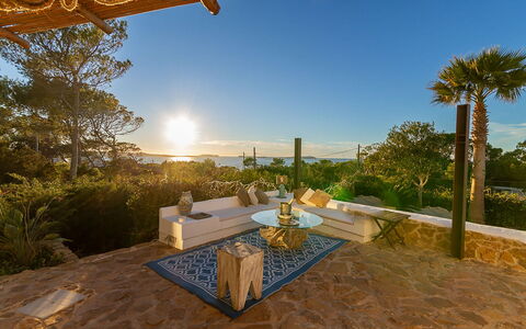 Sa Galera Villa: Toevlucht, Schaduw, Eco Hotel, Landscaping, Zwembad, Villa, Stoel, Tropen, Badplaats